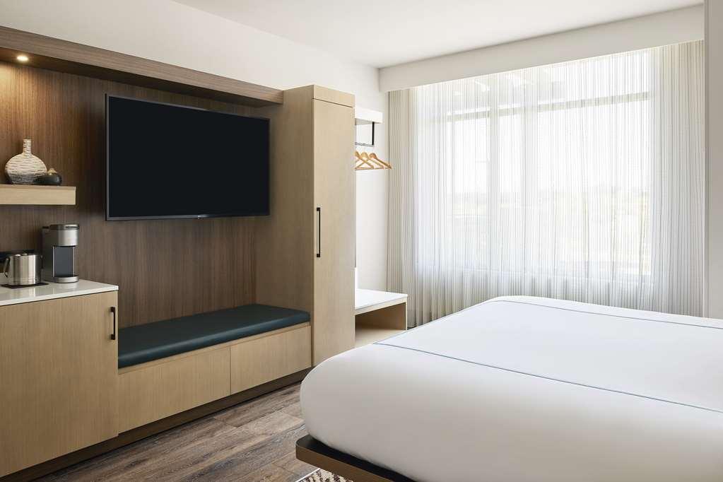 The Eddy Hotel Tucson, Tapestry Collection By Hilton Room photo