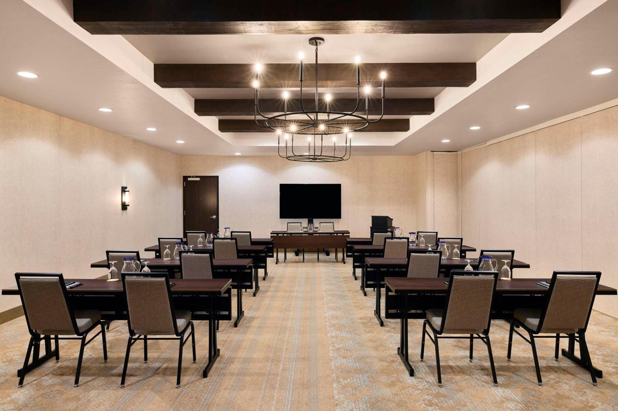 The Eddy Hotel Tucson, Tapestry Collection By Hilton Exterior photo