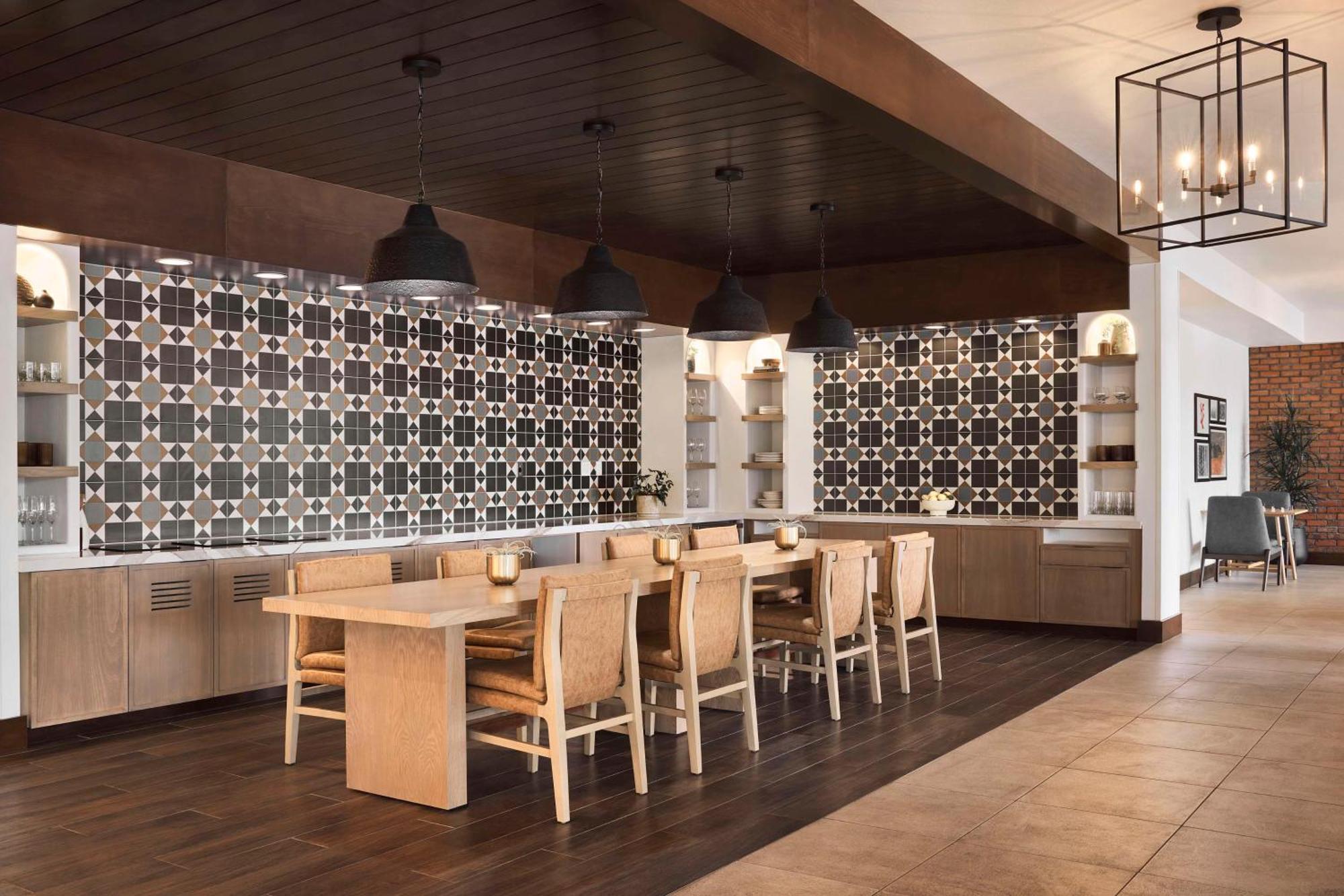 The Eddy Hotel Tucson, Tapestry Collection By Hilton Exterior photo